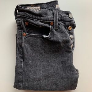 Levis charcoal black jeans